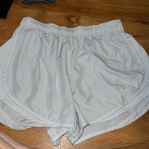 Nike Pants - EUC Light Grey Nike Drifit Athletic Running Shorts Size L